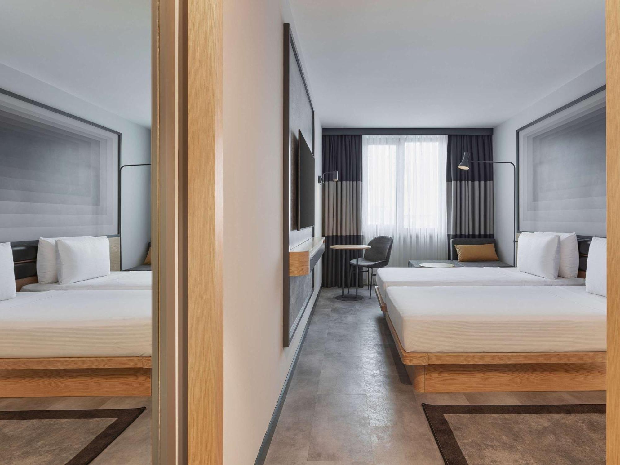 Ibis Istanbul Sisli Hotel Exterior photo