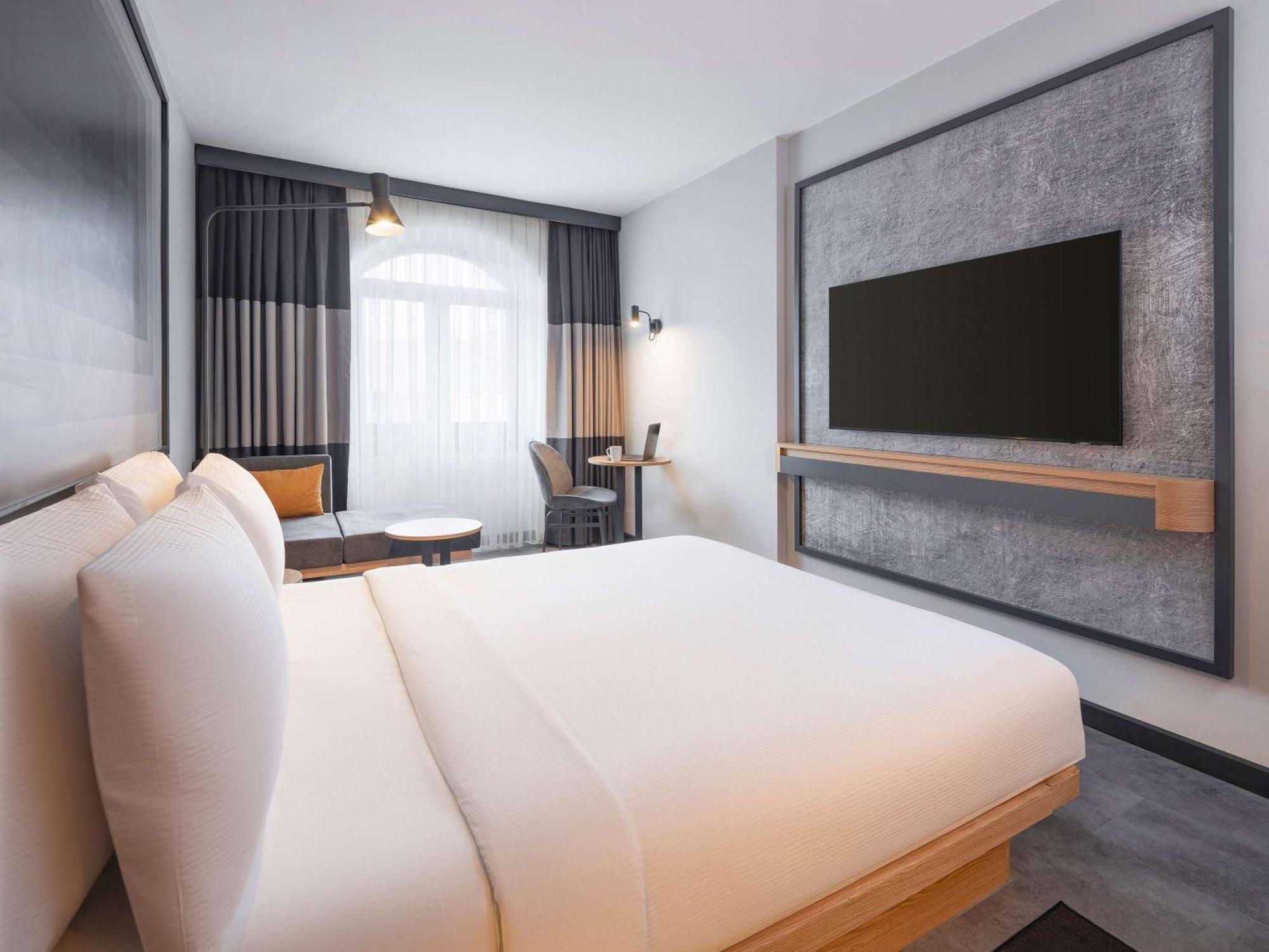 Ibis Istanbul Sisli Hotel Exterior photo