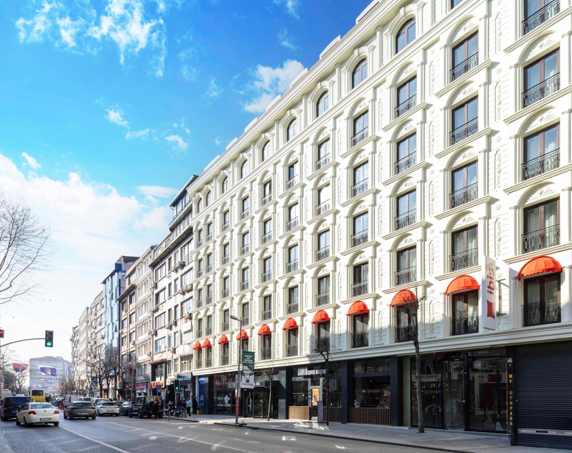 Ibis Istanbul Sisli Hotel Exterior photo